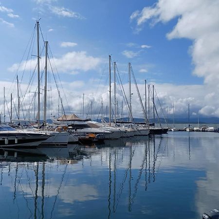 Appart Cosy En Bord De Mer - Port Santia Lucia St Raphael Saint-Raphaël Esterno foto